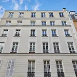 Apartment Saint Germain des prés by Studio prestige